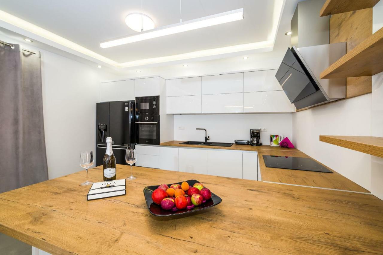 Apartment Newcity ノビグラード・ダルメーシャ エクステリア 写真