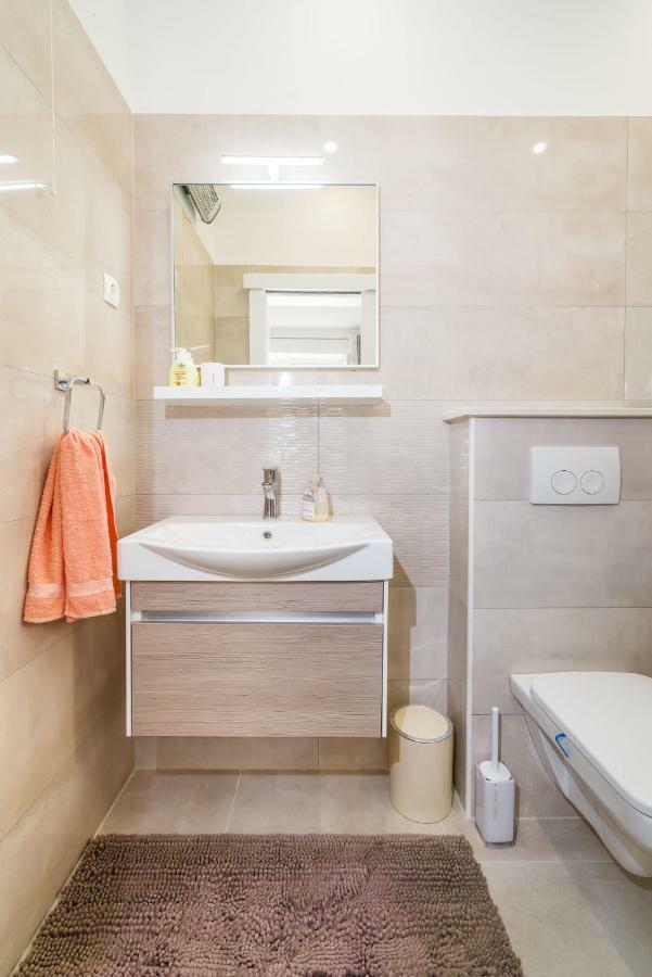 Apartment Newcity ノビグラード・ダルメーシャ エクステリア 写真